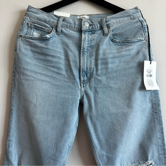 CITIZENS OF HUMANITY Daphne Ripped High Waist Raw Hem Crop Stovepipe Jeans - Picture 5 of 14